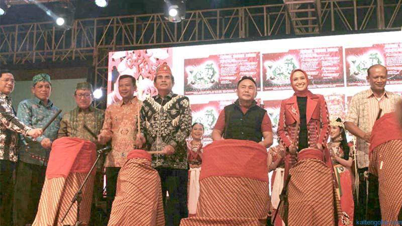 Studi Kasus untuk Event budaya